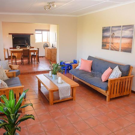 Oorvloed Guesthouse Swellendam Eksteriør billede