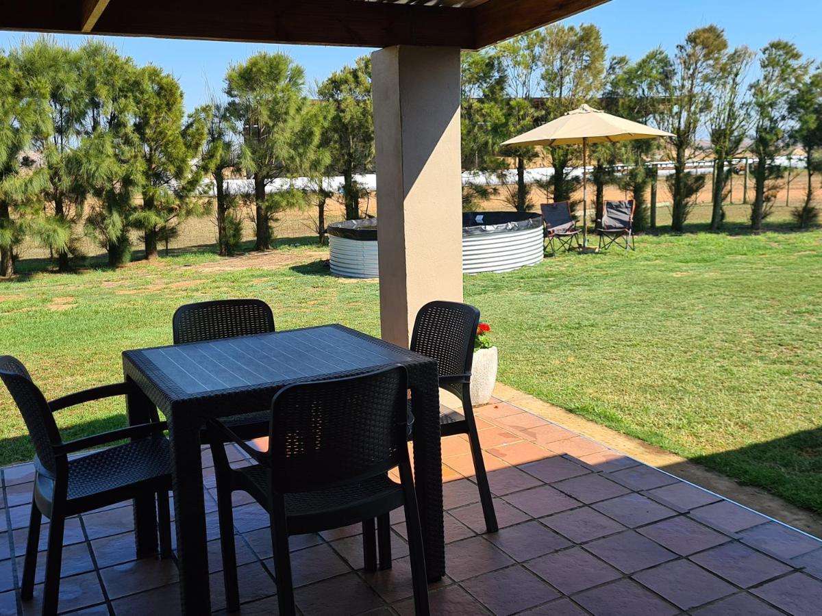 Oorvloed Guesthouse Swellendam Eksteriør billede