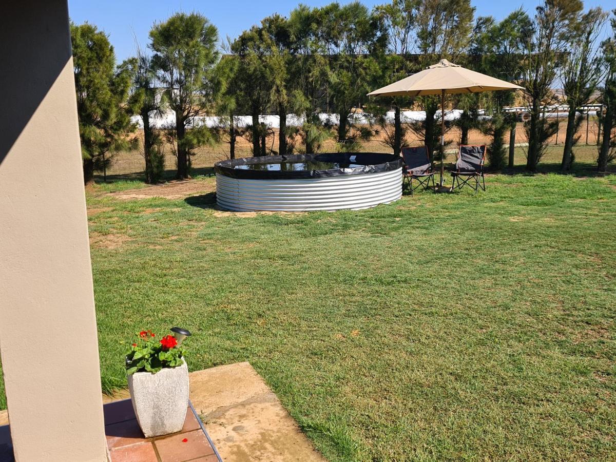 Oorvloed Guesthouse Swellendam Eksteriør billede