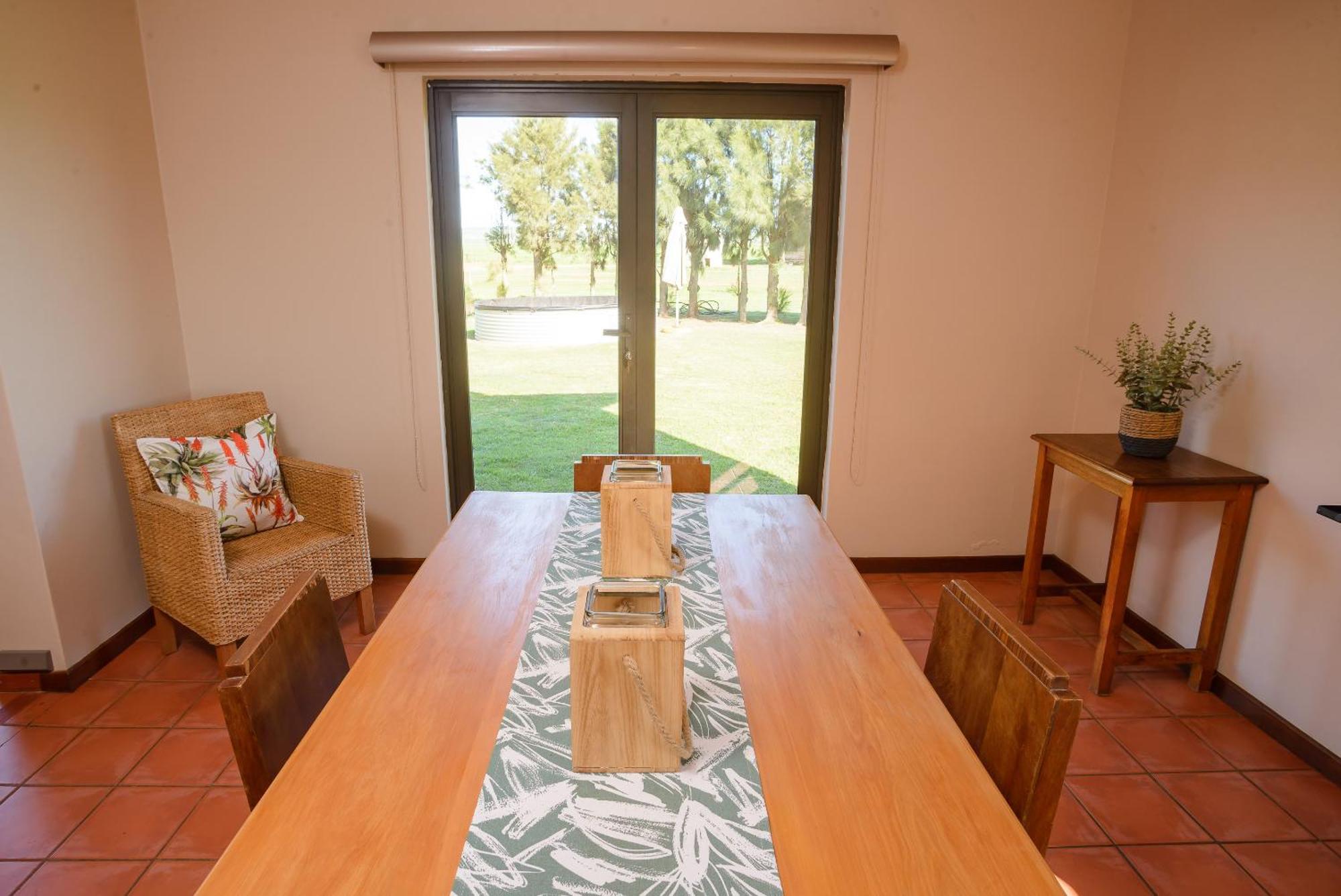 Oorvloed Guesthouse Swellendam Eksteriør billede